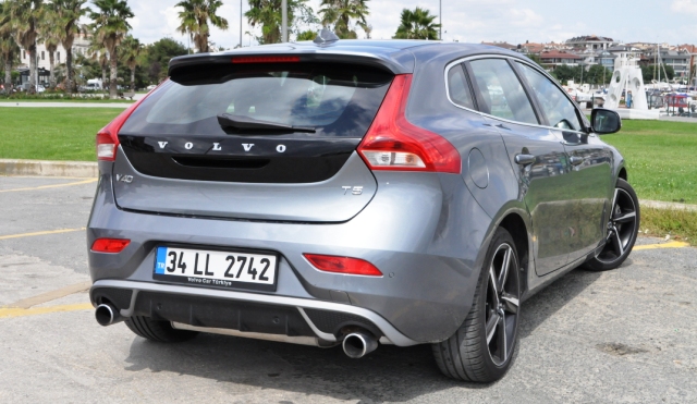 volvo v40 t5 r-desing testi otogundem2